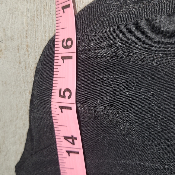 H& M OPEN BACK ,GOLD CHAIN BLACK DRESS SIZE 4 /S NEW WITH TAGS - Picture 7 of 11